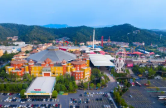 the First World Hotel (Songcheng Hangzhou Paradise Tourist Area)