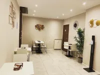 Golden Milano Hotel Hotels near Brenta Station