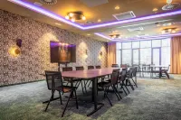 NYX Hotel Hamburg by Leonardo Hotels - parking