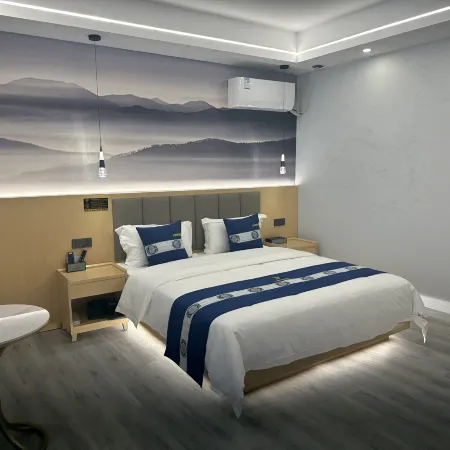 Linyi Longrui Smart Hotel (Linyi High-speed Railway Station)