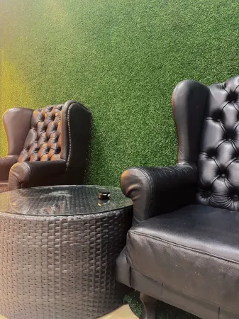 Chariton Hotel Skudai Kiri Отели рядом с достопримечательностью «Taman Mount Austin»