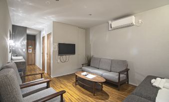 @Home Shinmachi/2min to Subway station