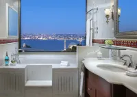 ذا ريتز كارلتون، إسطنبول فنادق في 
