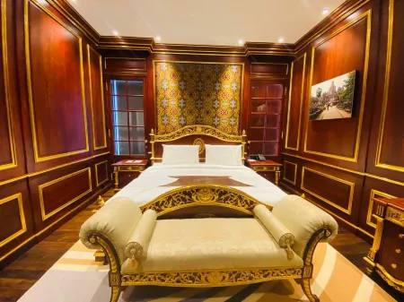 V V Hotel Battambang Отели в г. Tuol Ta Ek