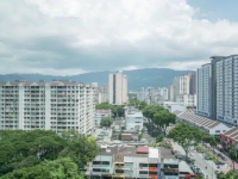 Georgetown Penang Family 2BR Seaview Suite Hotels in Jelutong