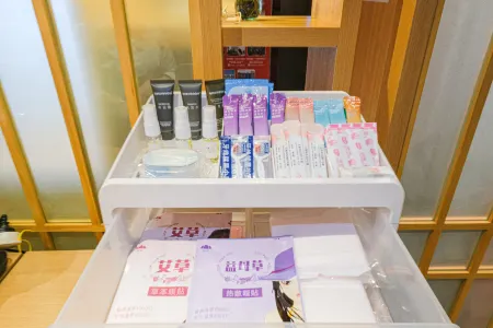 Ruishe Hotel (Puxi Wanda Quanxiu) Отели рядом с достопримечательностью «Fashi Zhenwu Temple»