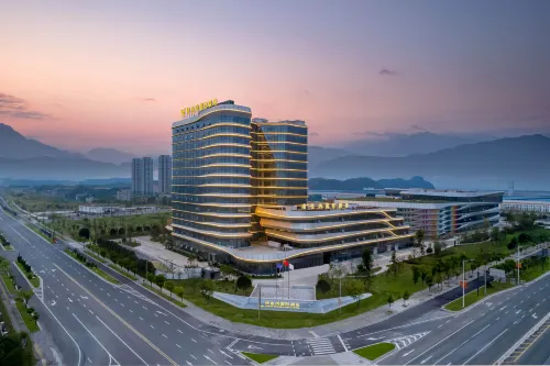 Vienna International Hotel (Shangrao Economic Development Zone) - con vista montagne
