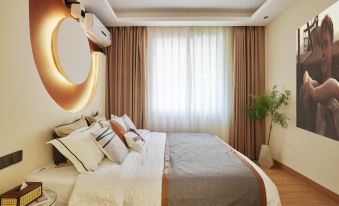 Salut Café Homestay