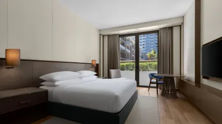 Sheraton Cebu Mactan Resort Отели рядом с достопримечательностью «Happy Tree Spa»