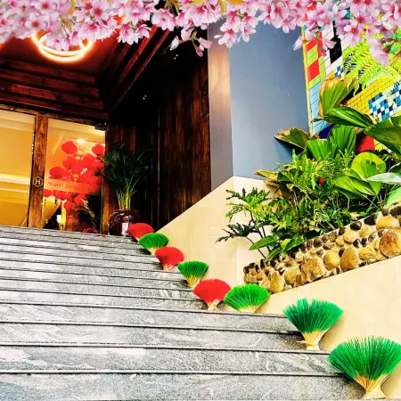 Happy Life Green Hotel Отели рядом с достопримечательностью «Район 1»