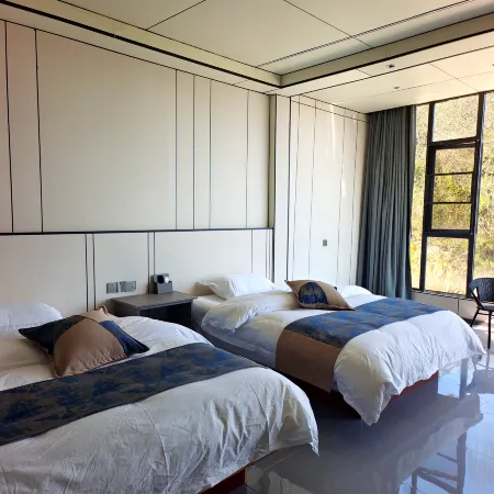Yuan Yang Yin Xin · Valley Resort and Viewing Homestay for Mountain and Stream Tracing