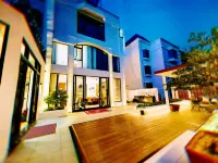 Qinghuan Villa (East Coast High-speed Railway Station)