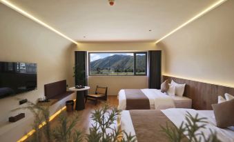 Miyunye Luxury Private Tang Homestay (Kangding Branch)