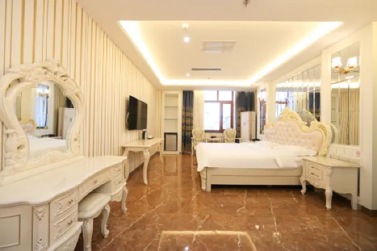 Yinpu Hostel (Yanji Changbai Road)