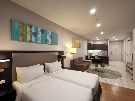 Trinidad Suites Johor, Trademark Collection by Wyndham Отели рядом с достопримечательностью «Bangunan Sultan Ibrahim»