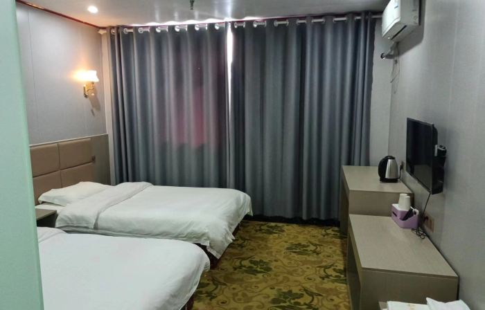 Huaxin Hotel