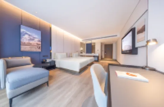 Atour Hotel (Yingbin Avenue, Pengshan North Railway Station, Meishan