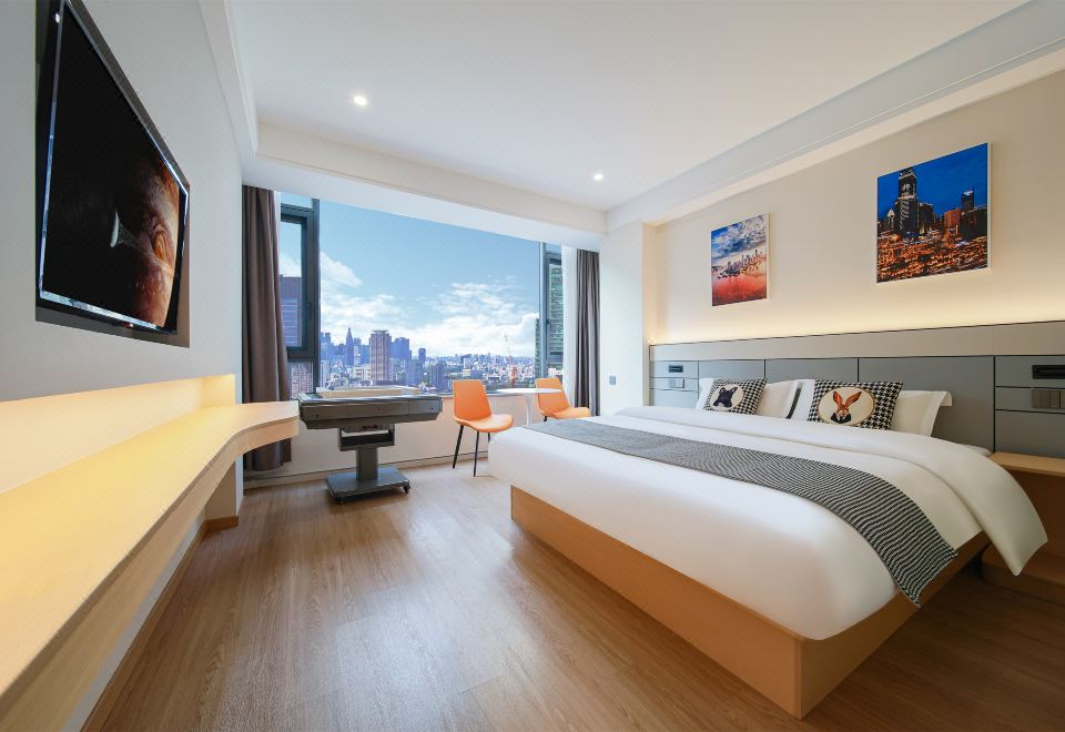 Mi 7 Hotel