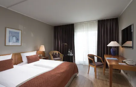 Wyndham Hannover Atrium Отели рядом с достопримечательностью «Ганноверская Высшая школа музыки и театра»