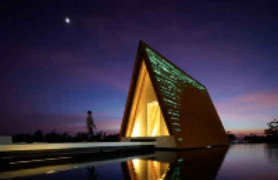 三亜崖舍民宿（南山寺崖州灣科技城） 崖州中央漁港周辺のホテル