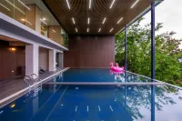 Hewan Mountain Retreat Hotels in Shanglin