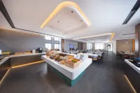 Qujing Qilin Garden South Gate Atour Hotel Hotels in Qujing