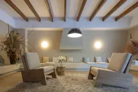 Yunfu Banshan Holiday Homestay