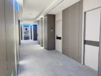 Huanxing Esports Hotel (Jianghan Academy of Art Store)