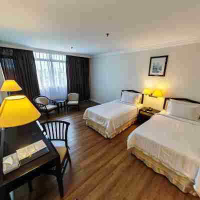 The Putra Regency Hotel Rooms