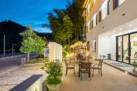 Shuangfeng Village Homestay (Moon Bay Scenic Area)