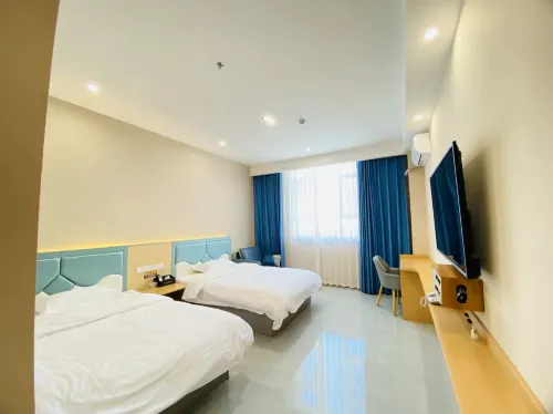 Xiyun Hotel (Kashgar University Branch) - غرفة مطلة على الجبل