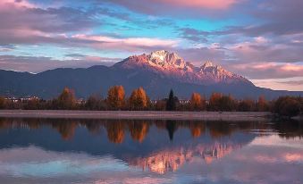 Lijiang Yinjian Inn