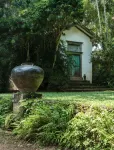 Lunuganga Estate Các khách sạn gần Gnanawimala Vidyalanubadda Buddhist Center