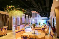 Longyi Hotel (Harbin Chinese Baroque Style Street Store)