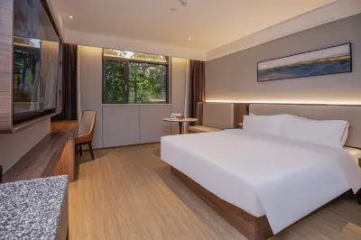 Qingmu Platinum Hotel Hotels near Xianlin Campus Gymnasium， Nanjing University of Finance & Economics