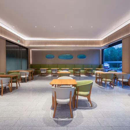 JI Hotel (Zhenjiang Xijin Ferry)