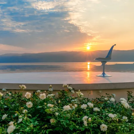Dali Muxi Secret Garden Seaview Beauty Su (Bohai Swan Branch)