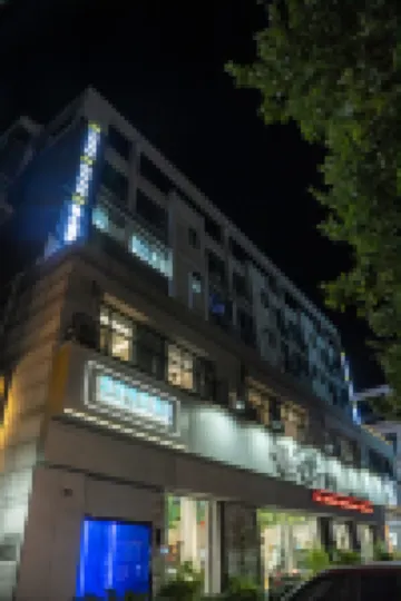 Kaidun Esports Hotel (Jiaxing Pinghu Donghu Scenic Area Branch)