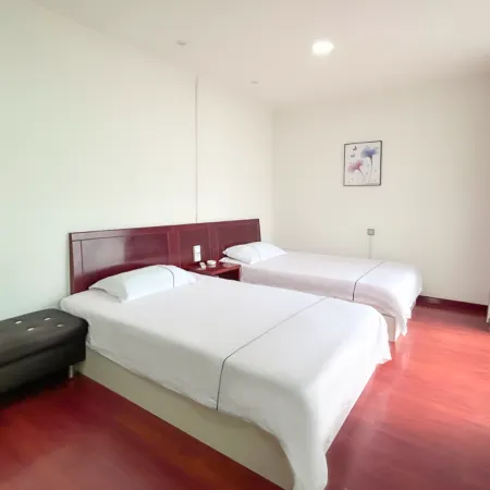 Lemon Hotel