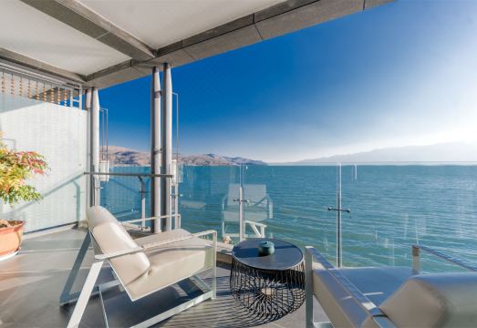 大理苍月琼楼海景酒店外景图