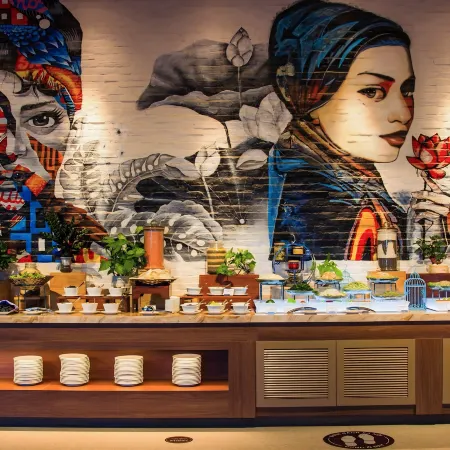 Panorama Beachfront Nha Trang by LYN Condotel