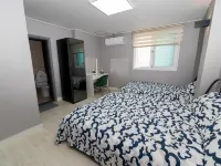 AHASTAY Hotels near Daereungwon