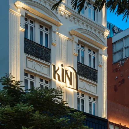 KIN HOTEL DONG DU Отели рядом с достопримечательностью «Винком-центр»