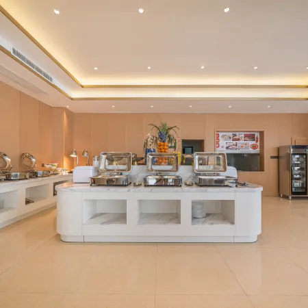 Wassim Hotel (Huanglong Jiuzhaigou High-speed Rail Station Store)