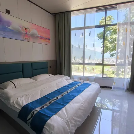 Mahu Yanyuxuan B&B