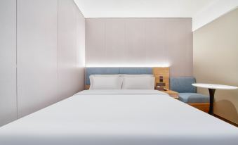 Homeinn Ease Hotel (Shanghai Caohejing Tianlin Road)