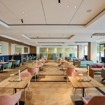 Austria Trend Hotel Maximilian Отели рядом с достопримечательностью «Дворец Шëнбрунн»