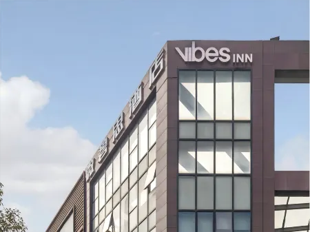 Vibes inn hotel Отели рядом с достопримечательностью «Taizhou Citizens' Square»