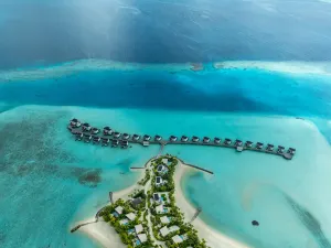 SO/ Maldives