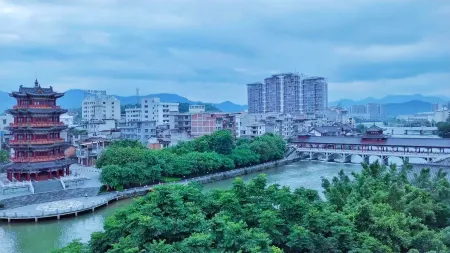 Riverside Traders Hotel